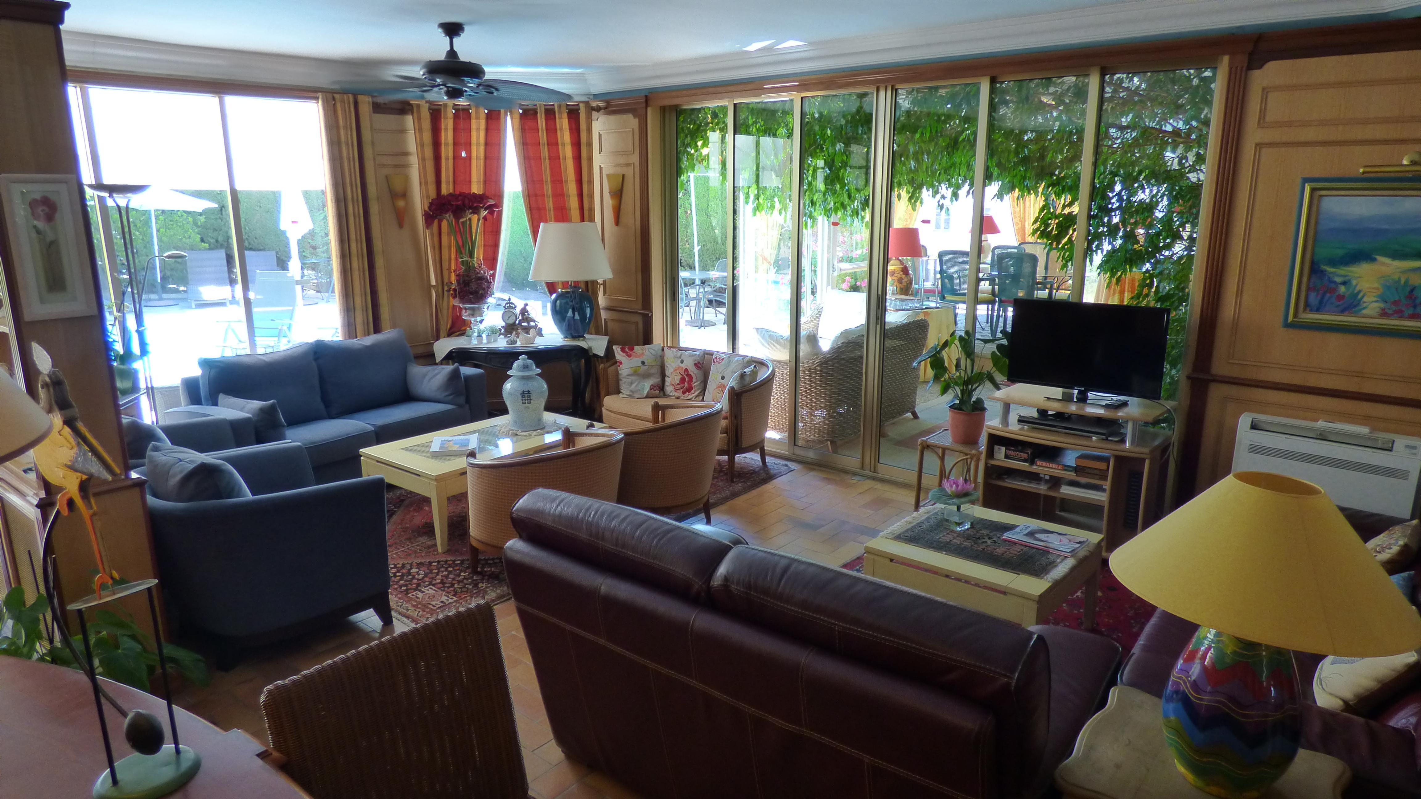 Hotel L'Olivier - Piscine & Parking Cannes Luaran gambar